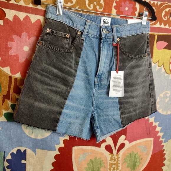 BDG Pax High Rise Denim Shorts Color Block Urban Outfitters Size 29 - Picture 2 of 12
